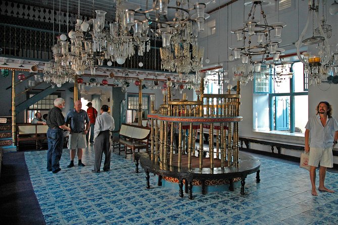 5 Days Private Kerala Tour Package by Saffron India Tours - Day 5 Kochi heritage loop: Chinese Fishing Nets, Jew Town, Paradesi Synagogue, and the Folklore Museum