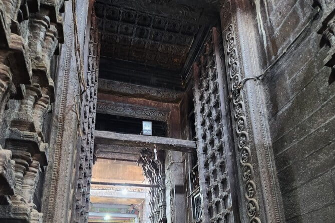 A Guided Cultural Immersion:Meenakshi Temple’s Night Ceremony - Price and Value: Is $29 Worth It?