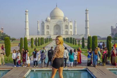 Agra: Taj Mahal Skip-the-Line Entry Ticket - Getting to the monument: Agra pickup and phone-delivered tickets