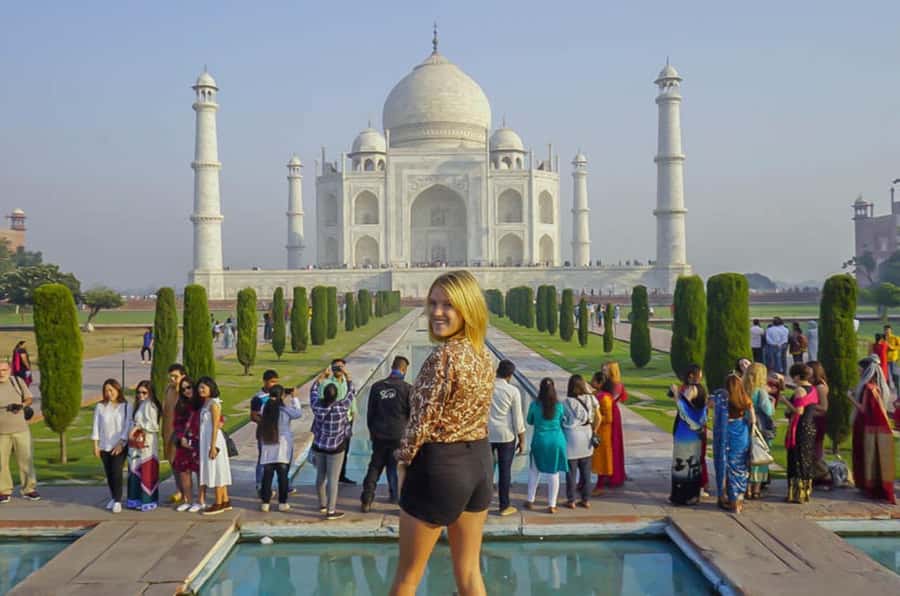 Agra: Taj Mahal Skip-the-Line Entry Ticket - Getting to the monument: Agra pickup and phone-delivered tickets