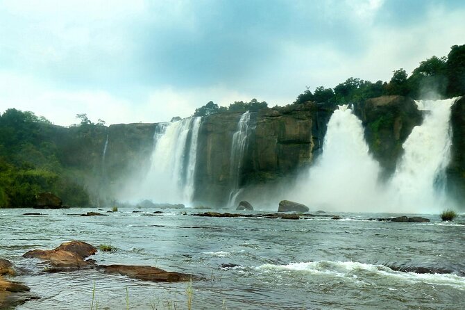 Athirappilly & Vazhachal Waterfalls Private Day Tour from Kochi - Waterfalls That Actually Fit Into One Day From Kochi