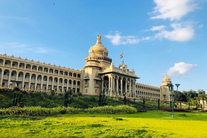 Bangalore in a Day: Private Guided Full-Day Sightseeing Tour - Lalbagh Botanical Garden: A Calm Start That Sets the Tone