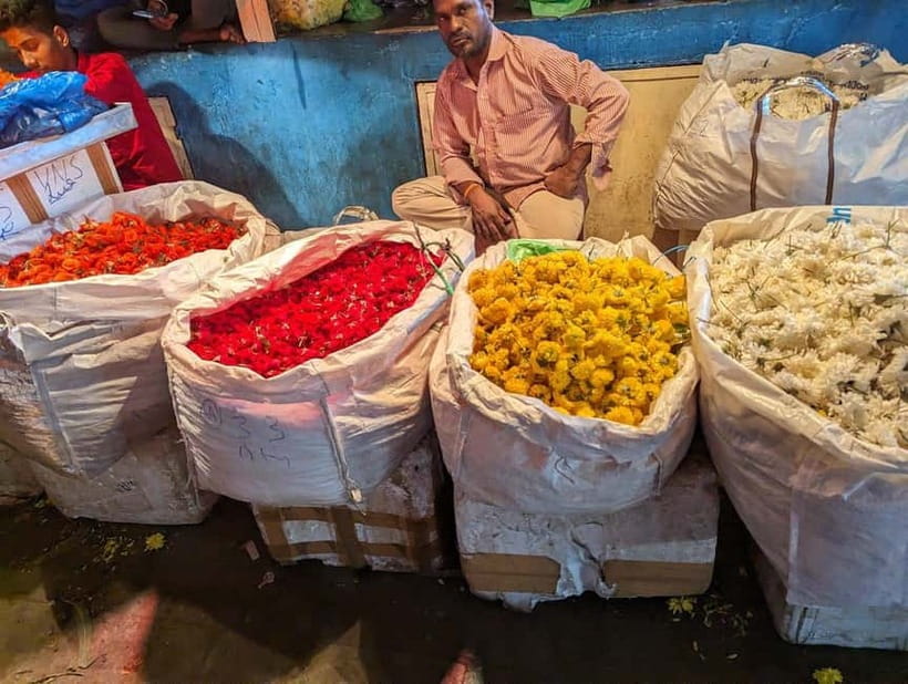 Bangalore: Palace, Temples, Fort & Markets Walking Tour - Key reasons this walking tour works so well