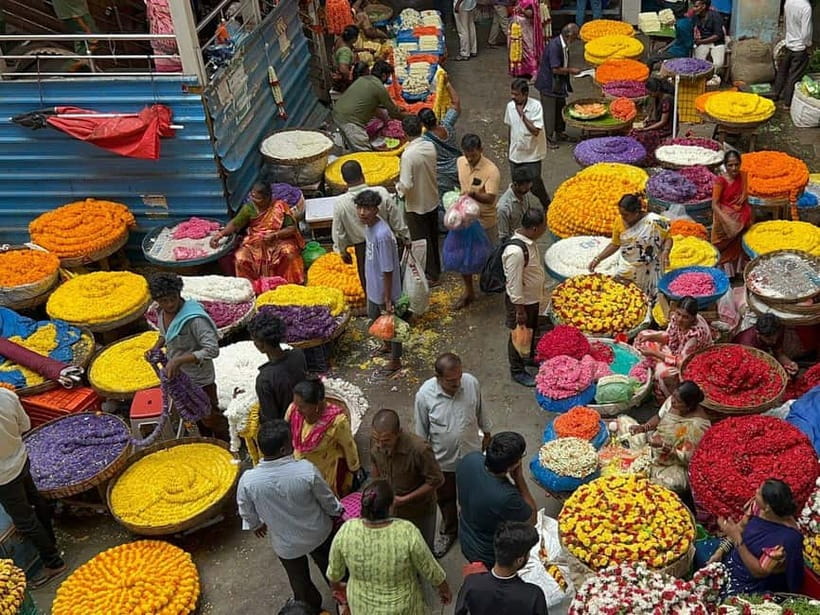Bangalore: Palace, Temples, Fort & Markets Walking Tour - A 3-hour walkthrough of old Bangalore, on foot