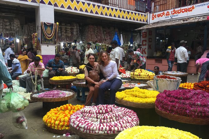 Bengaluru Pete City Market Half-Day Walking Tour - Kote Venkataramana Temple: a 15th-century stop with ritual-focused explanations