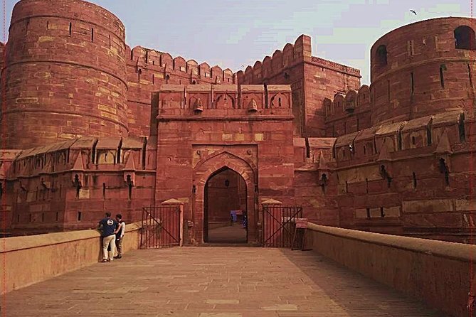 Bengaluru to Agra Taj Mahal Same Day Trip with Flights and lunch - Taj Mahal at 11:00: How to Make Two Hours Count