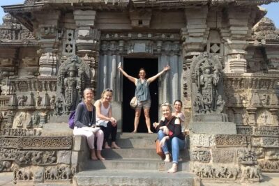 Best of Mysore, UNESCO Somnathpur Temple & Srirangapatna Day Tour - Maddur Tiffanys in Shivapura and a traditional breakfast detour