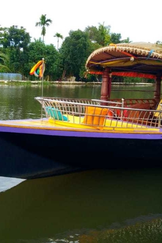 Cochin : Alleppey/Alappuzha Backwater Canoe (Shikara) Cruise - Price and Value: What $50 Covers—and What You Should Add