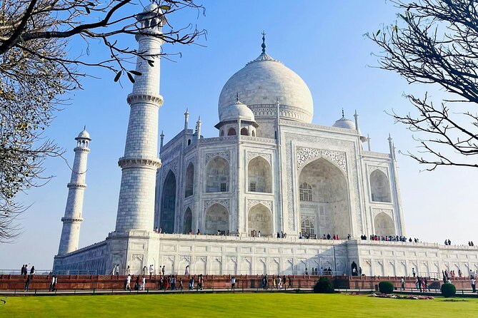 Day Trip to Taj Mahal and Agra from Chennai with Both Side Commercial Flights - How the Flights and 4:00am Pickup Run Your Whole Day