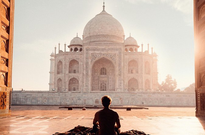 Day Trip to Taj Mahal and Agra from Chennai with Both Side Commercial Flights - New Delhi to Agra: The Drive That Sets Expectations