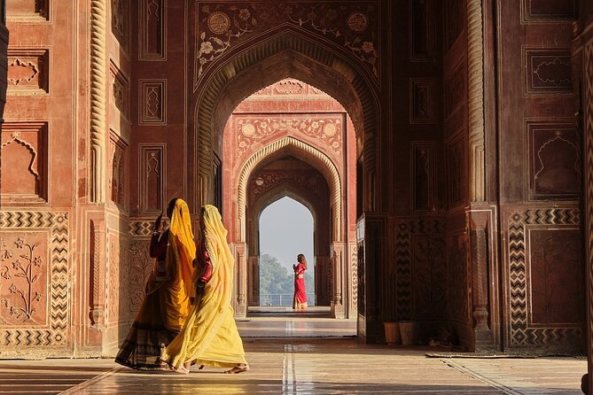 Day Trip to Taj Mahal and Agra from Chennai with Both Side Commercial Flights - Price and Logistics: What You’re Paying For