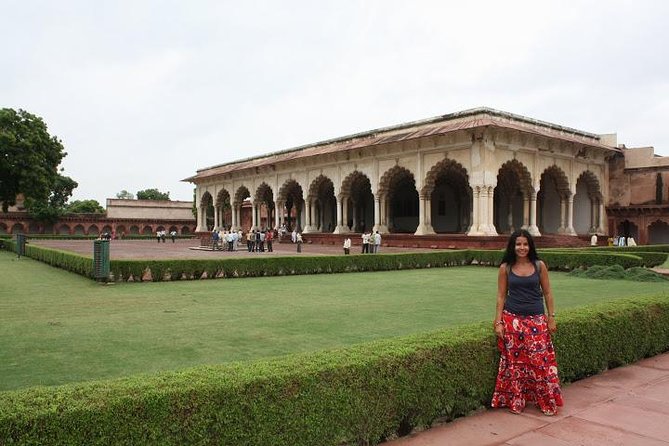 Day Trip to Taj Mahal and Agra from Hyderabad with both side Commercial Flights - Drive to Agra: using time efficiently (and staying alert)