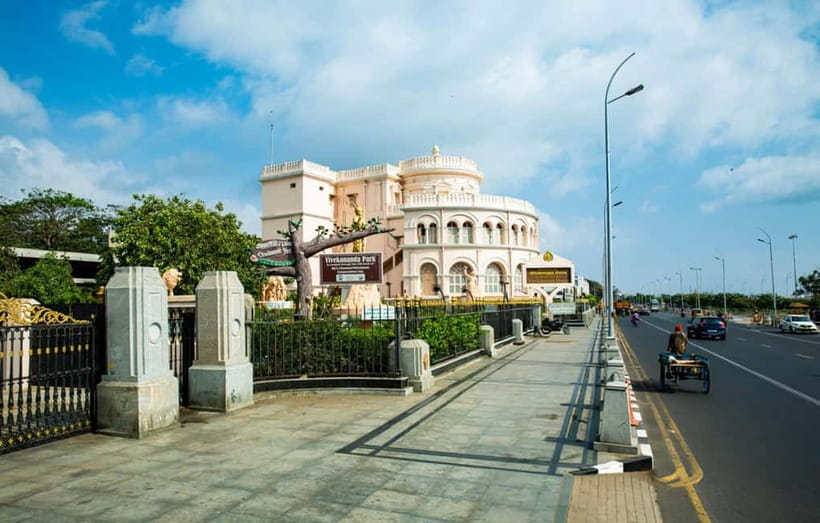 Explore Chennai City: Guided Walking Tour on Foot - What to pack for Chennai: the tour rules affect comfort
