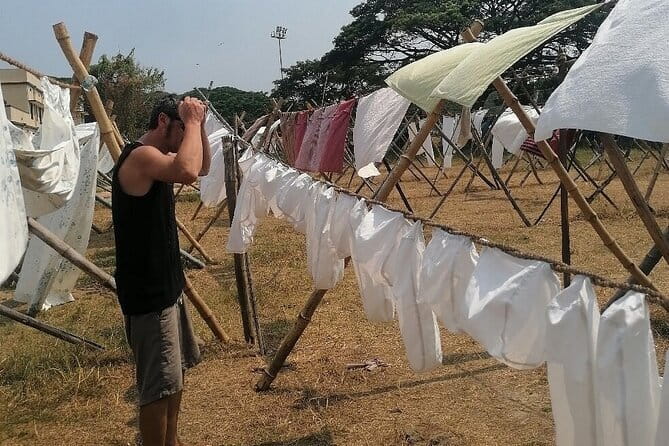 Fort Kochi Sightseeing Tuk-Tuk Tour - Stop 4: Dutch Cemetery and the People Behind the Names