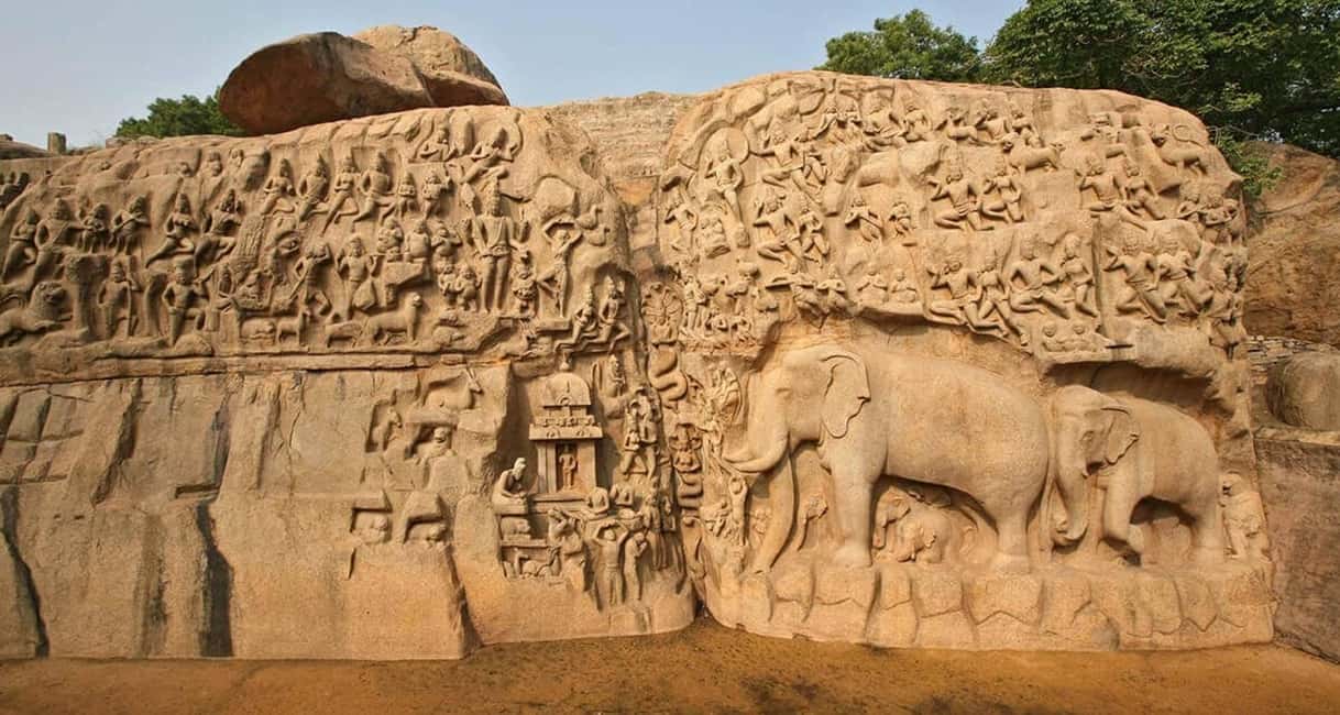 From Chennai: Private Kanchipuram and Mahabalipuram Day Tour - Drive to Mahabalipuram: trading temple bells for sea air