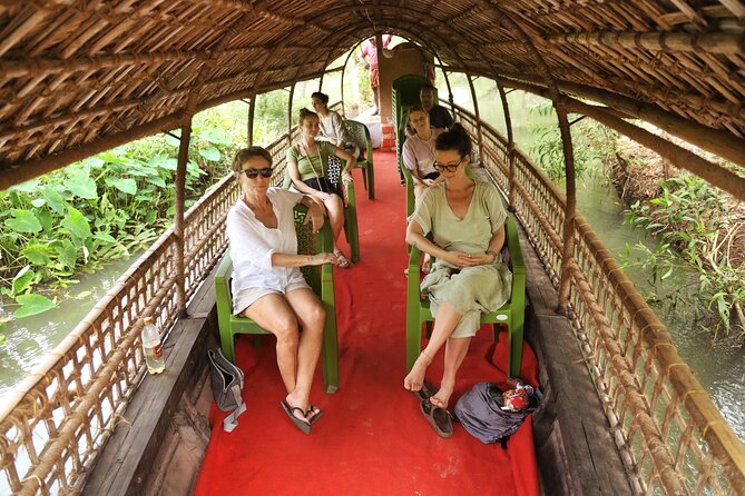 Full Day Backwater Village Punting Boat Cruise - Canoe ride plus tea: the slow canal segment that feels like a reset