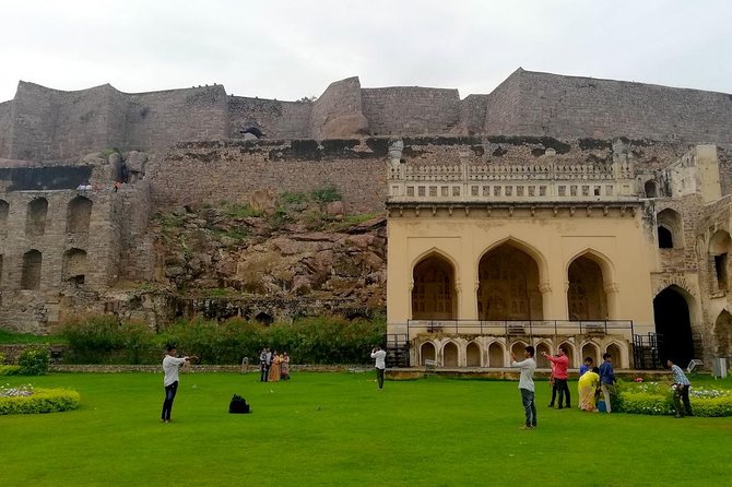 Half day Hyderabad tour to Golkonda fort & Qutub Shahi tombs in private car - Quick hits from this private Hyderabad fort-and-tombs tour