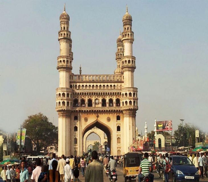 Hyderabad: Private City Tour with Evening Boat Ride - Morning pickup: how the day actually starts (9:30–10:00)