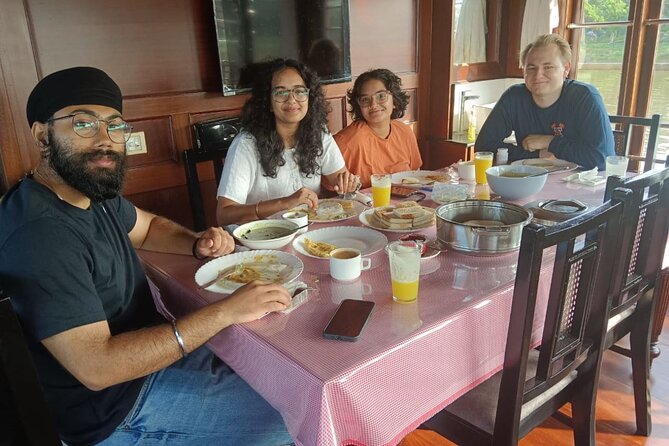 Kerala Beauty, Kochi with Alleppey Houseboat Cruise -03 Days Tour - Fort Kochi in One Day: Chinese Fishing Nets, Saint Francis, Dutch Cemetery, and More
