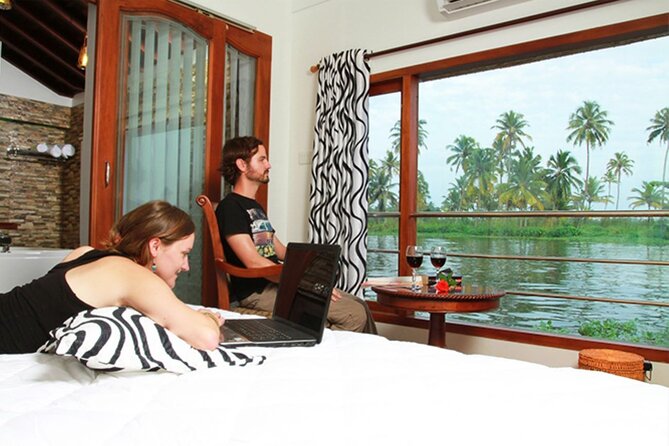 Kerala Beauty, Kochi with Alleppey Houseboat Cruise -03 Days Tour - Who This Trip Fits Best (and Who Might Want Something Else)