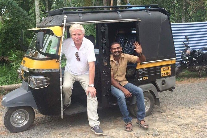 KOCHI LOCAL SIGHTSEEING TUK-TUK Tours - Entering the Heritage Core: Saint Francis to Santa Cruz