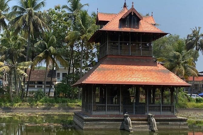Kochi Sightseeing Tuk-Tuk Tour - Spice Market Stop and How to Shop Without Getting Stressed