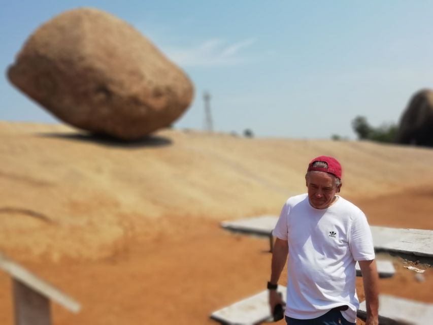 Mahabalipuram: Private Guided tour from Chennai with lunch - Mahishasura Mardini Cave: Vishnu Dreaming, Durga Fighting