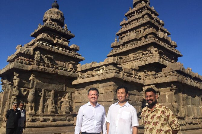 Mahabalipuram walking tour by tourism ministry approved company - Shore Temple start, Five Rathas finish: how the route works