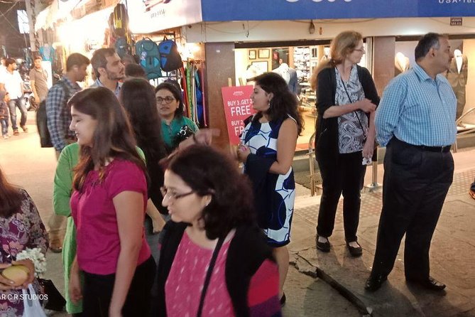 Malleswaram heritage walk, an immersive walking tour in Bangalore - Market Walking and Silk Saree Shopping for Real Neighborhood Texture