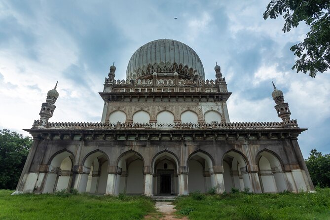 Mesmerising Hyderabad Heritage Cultural Tour with Ethnic lunch - Qutb Shahi Tombs: architecture that rewards slow looking