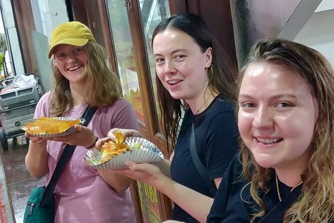 Mysore Walking Tour - Stories, Culture and Food galore! - Perfume maker stop: more than a souvenir break