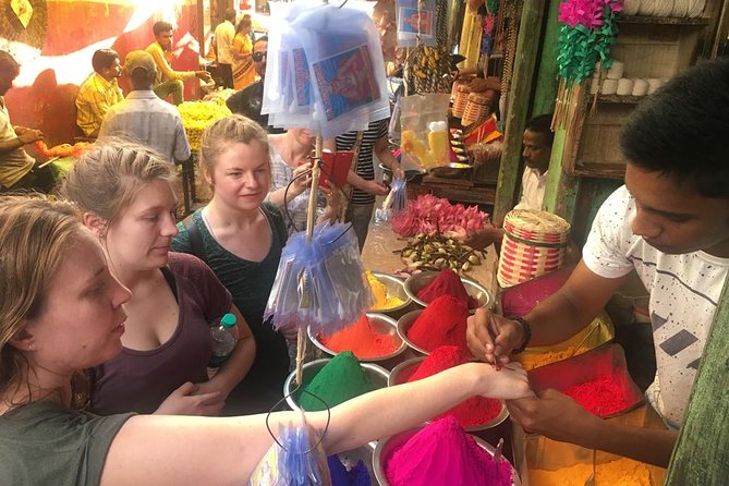 Mysuru Through its Markets - Entering Mysuru’s central market rhythm without feeling lost