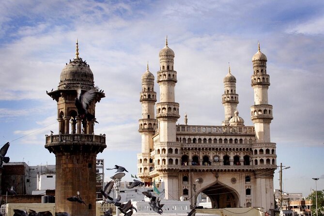 Old city Walking Tour in Charminar - Mir Alam Mandi and Pathar Gatti: Spice Shops and Old-Street Chaos in the Best Way