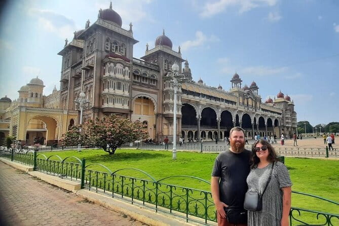 Pete walk, an immersive walking tour in Bangalore with a guide - Chickpet: bronze bazaar and the metal trade behind the streets