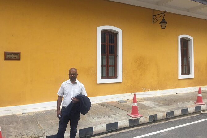 Pondicherry Heritage Walking Tour of French Quarters - Stop 4: Aayi Mandapam (Park Monument) and the Greco-Roman memorial
