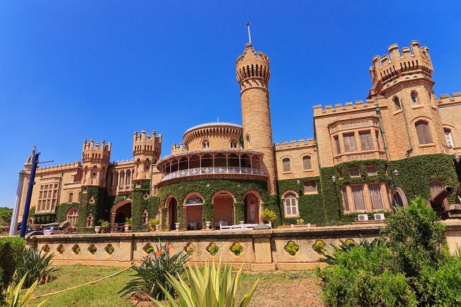 Private Tour: Palaces of Bangalore - A Private Palaces Circuit With Hotel Pickup