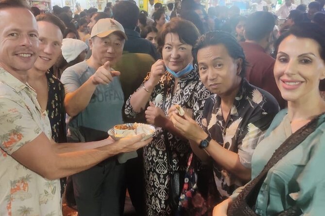 Sowcarpet Street Food Walking Tour in Chennai with guide - Small group pacing (10 max) and why your guide matters