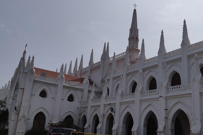 Total Chennai city tour in Private car with guide & lunch by Wonder tours - Private car logistics: why comfort is part of the value