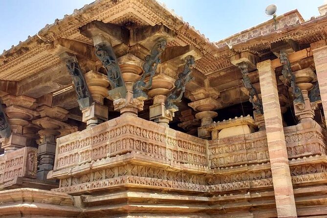 World heritage Ramappa temple & Kohinoor diamond tour from Hyderabad by car - Your Morning Start and the Comfort Factor